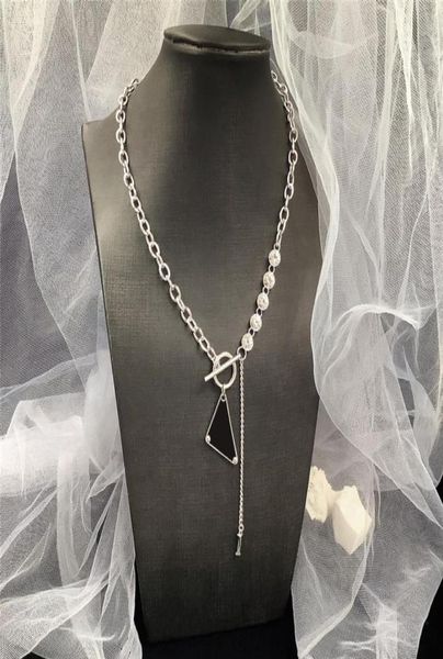 

shiny diamond letter pendant necklaces designer triangle hip hop necklace women crystal metal chain collar gift7456768, Silver