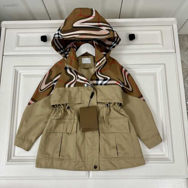 

luxury designer baby coats fashion flip pocket decoration windbreaker size 100-160 cm khaki outwear splicing design kids jacket, Camo
