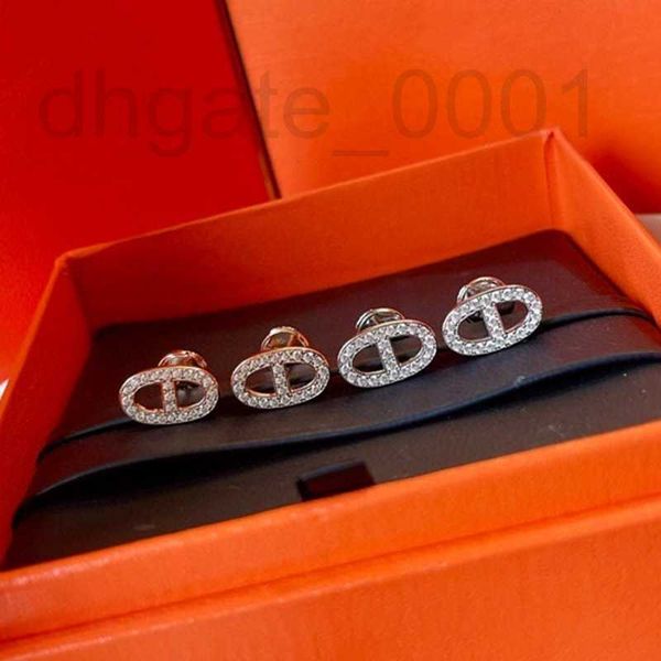 

charm designer s925 silver niche, light luxury, full of diamond pig nose earrings, versatile temperament, cool and aloof style, high-end fee, Golden
