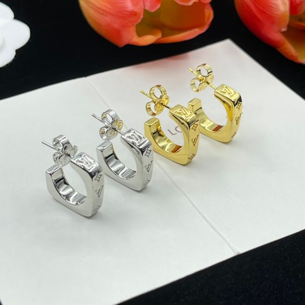 

luxury designer earrings women fashion heart love stud classic size stainless steel couple gifts designer jewelry engagement earings, Black