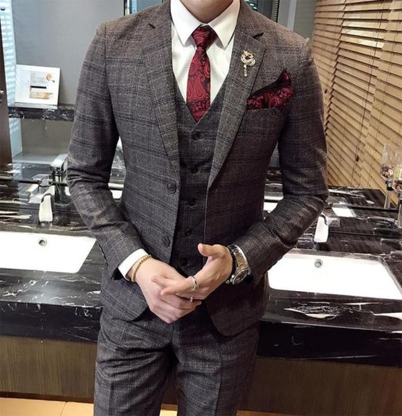 

2018 new fashion mens plaid notched lapel suits casual business groom wedding dress suits male 3piece set suits4269099, Black;gray