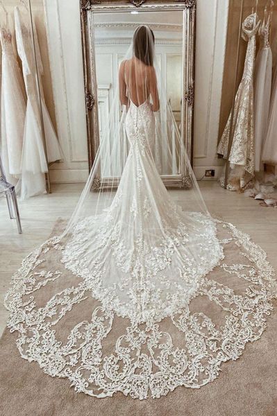

2020 one layer beaded 3m long cathedral wedding veils applique soft tulle bridal veil wedding accessories with comb9224710, Black