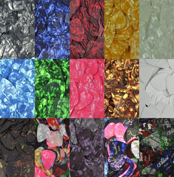 

lots of 100pcs thin 046mm celluloid guitar picks plectrums for acoustic guitar2517440