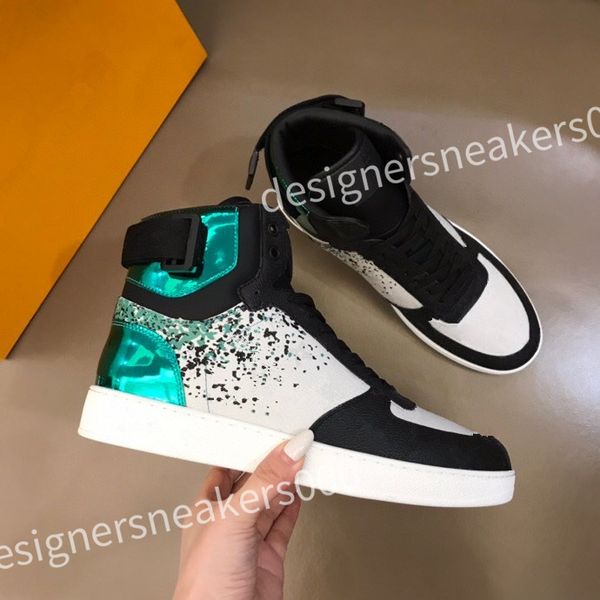 

2023 new luxurys designer cowhide casual shoes for men and women outsole letter printing embroidery fashion personality copy coach sneakers, Black
