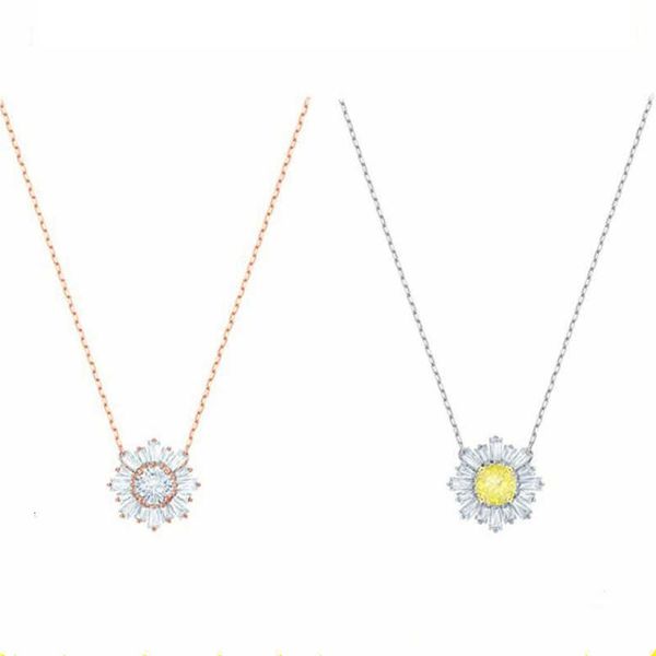 

Designer Rovski luxury top jewelry accessories crystal sunflower Necklace women's Chrysanthemum pendant Korean fashion clavicle Chain Charm Jewelry for friends