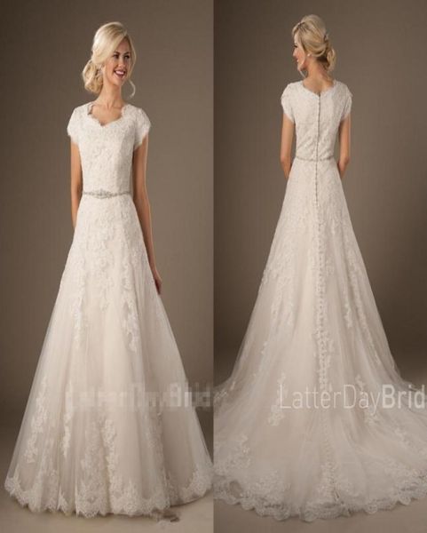 

long country modest wedding dresses cap sleeves champagne lining beaded lace appliques buttons back western formal bridal gowns7431565, White