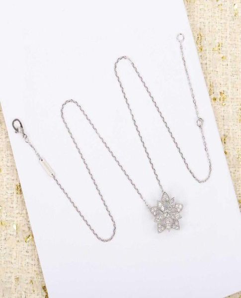 

s925 silver pendant necklace with flower design and sparkly diamond for women wedding jewelry gift have box ps48108933928
