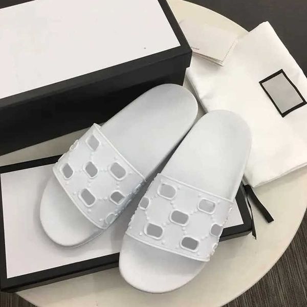 

men women rubber slipper designer sandals black white summer hollow out beach flat slides fashion girl print flip flops indoor slipper with