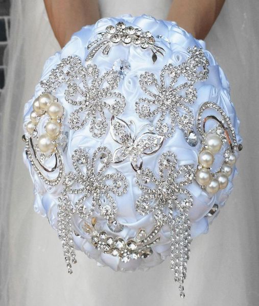 

2020 new fashion ivory white bridal wedding bouquets pearls beading brooch bridesmaid artificial colorful wedding bouquets3298612