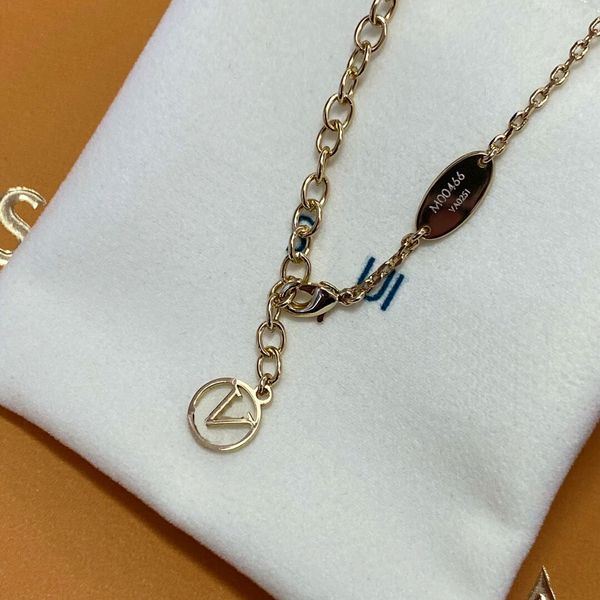 

necklace designer necklace luxury jewelry heart letter design women necklace temperament versatile fashion style jewelry christmas gift very, Silver