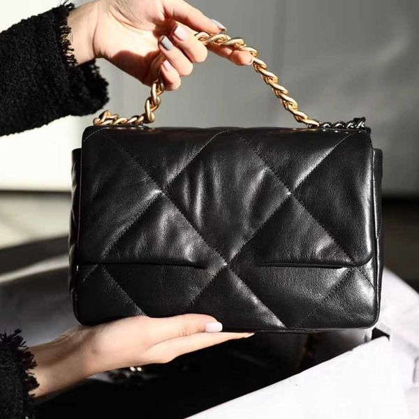 

10a quality 19 bags woman handbag 26cm sheepskin crossbody bag fashion shoulder luxury chain bagss designer lady purse wallet with box c008