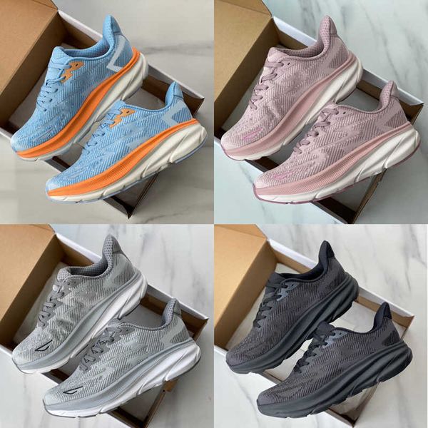 

sneakers soft sole shock-absorbing mesh breathable shoes designer classic sneakers casual federer running shoes black and white shoelace box