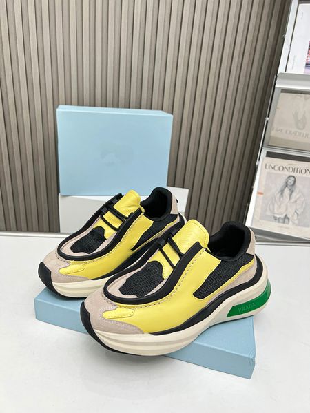 

designer women casual shoes sneakers men skateboard shoes red green striped leather embroidery stripes daddy shoes designer color 0808, Black