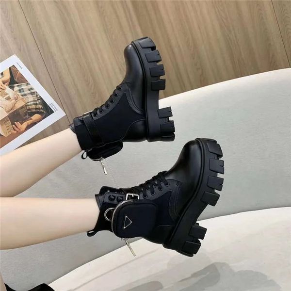 

designers women boots letter printing logo chunky heel shoes matte bright leather classic style boots small pocket ship with box 35-40, Black