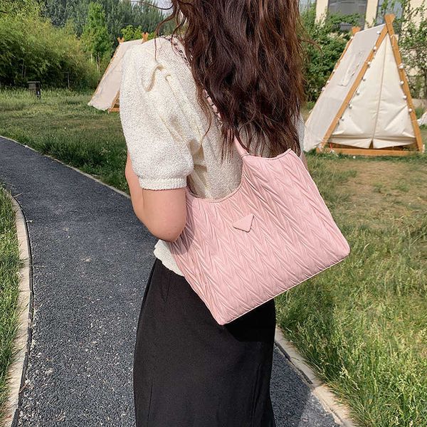 

shoulder bags small group tote bag women's large capacity new fashion internet celebrity shoulder chain commuting bag