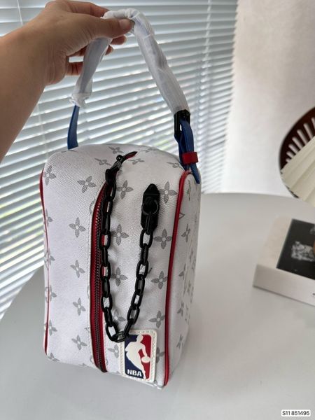 

l family co branded women's handbag makeup bag storage bag designer bag