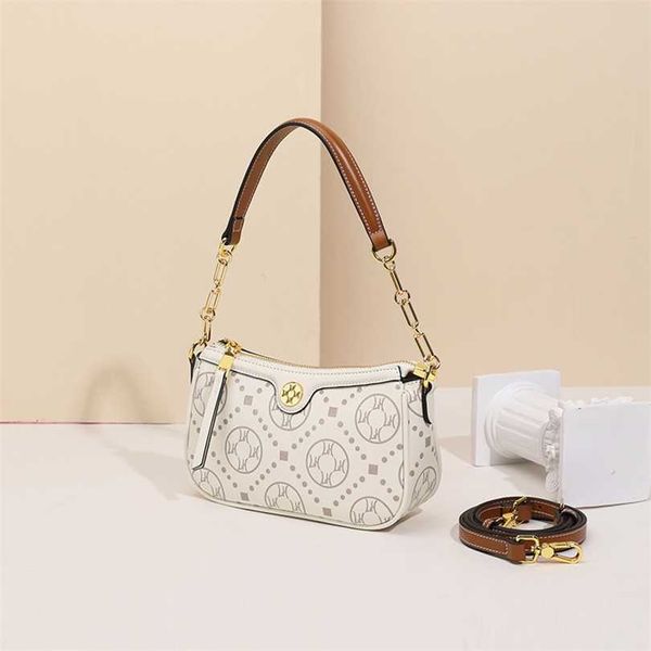 

50% off designer bag 2024 early launch french niche women's underarm new trend chain single shoulder women's high-end feeling cros