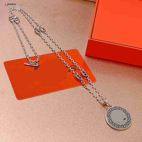 

fashion pendant necklaces for women jewelry gravure printed round card pendant accessories including box preferred gift, Silver