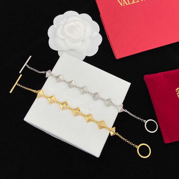 

accessories diamond ring luxury designer necklace flowers clover bangle women new style high beauty valuable vletter bracelet womens middle, Silver