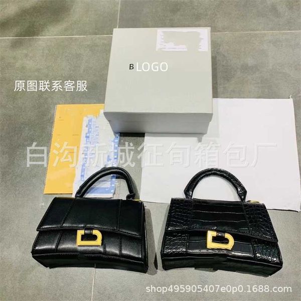 

50% off designer bag 2024 early launch new women's hourglass casual personality one shoulder crossbody black crocodile small square