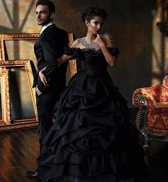 

gothic black wedding dresses ruched draped satin a line vintage vestido de novia off the shoulder long bride wear, White