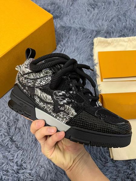 

designer outdoor shoes woman shoes leather lace up men fashion platform oversized sneakers white black mens womens luxury velvet suede casua