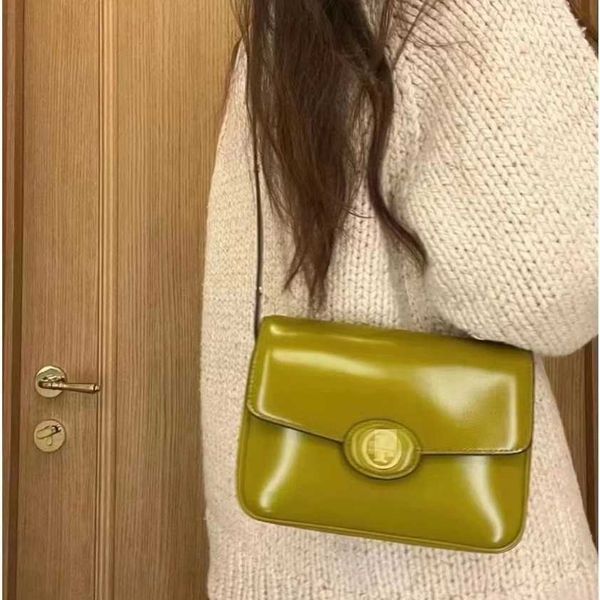

56% off designer bag 2024 early launch new tb women's robinson lacquer leather tofu flip cover mailman one cross shoulder small