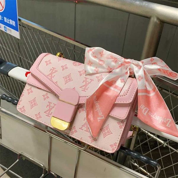 

52% off designer bag 2024 early launch women's new fashion embossed chain single shoulder crossbody small square bags