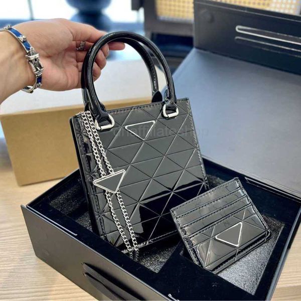 

designer bags mini tote triangle designer bag with card pack women classic leather tote purse handbag female wallet 230224