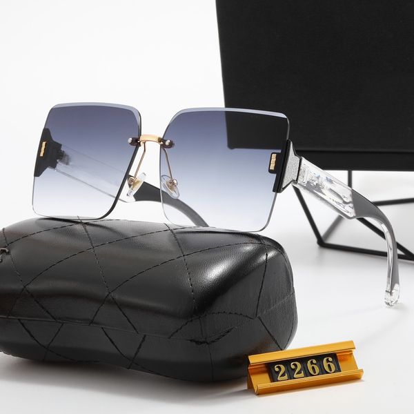 

designer sunglass cycle luxur woman mens fashion polarized small fragrance pearl inlaid temperament oversized sunglasses, White;black