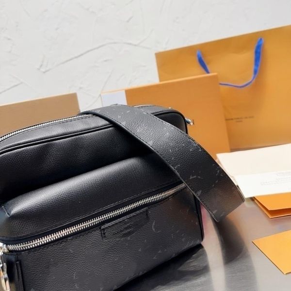 

outdoor messenger bag bags mens women men's designer bag handbag tote shopping bags shoulder crossbody bag classic handbags lady saddle
