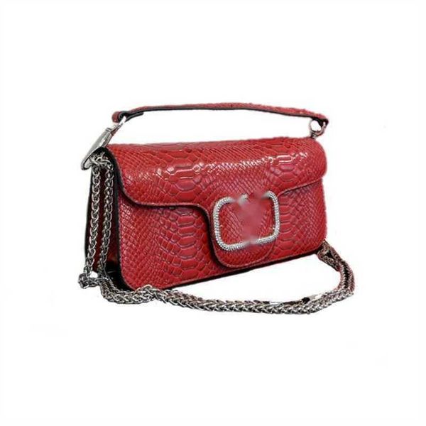 

designer square outdoor bag women's luxurys underarm bag crystal small chain straddle loco bag 878y