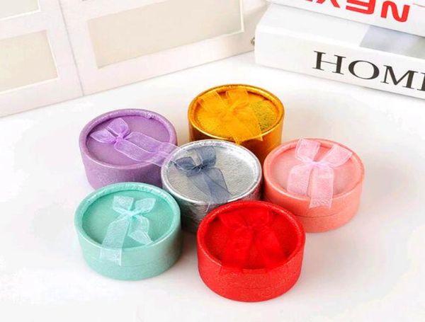 

bow small round men039s and women039s ring earrings box 55cm jewelry gift box jewelry whole4389867, Black;white