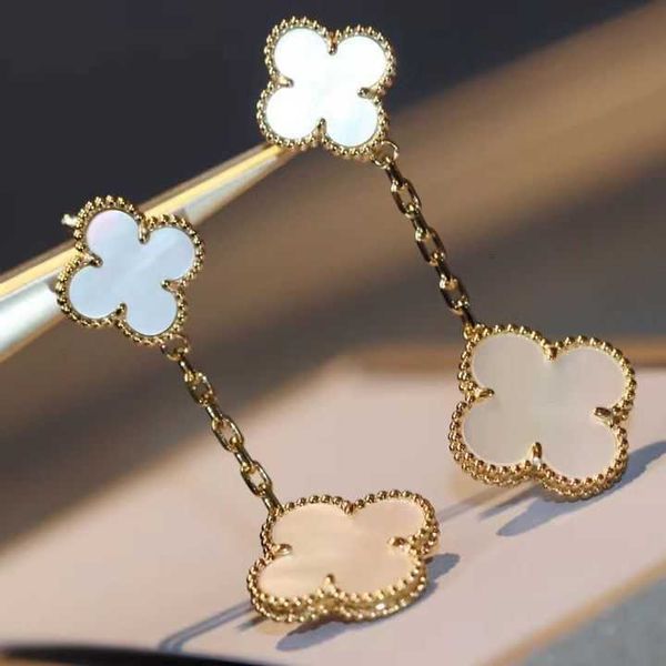 

Designer Four-leaf clover luxury top jewelry accessories for women Cleef Ear Studs V Gold Thickened Plating 18K Rose Gold White Fritillaria Double Flower Earrings