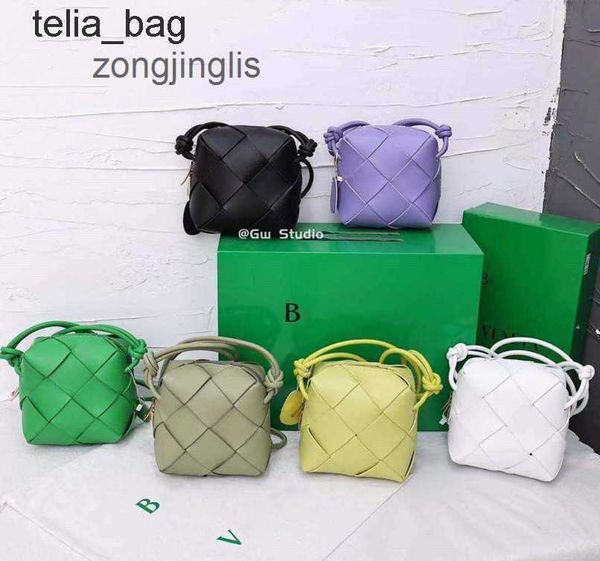 

women's cassettes leather b-shaped venetaes cassette bottegaas box 2023 bags bag woven one-shoulder cross-body camer 05td