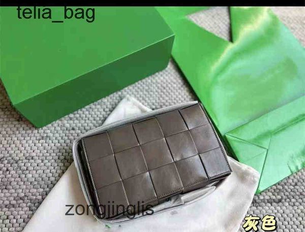 

bottegaas lady's ladies bags claassic women handbags bag classsic shoulder woven small square oil wax venetaes leather casual men'