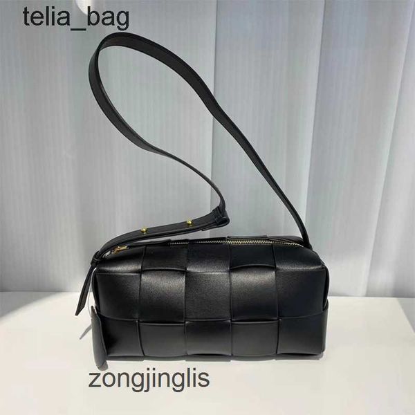 

color 2023 venetaes bags summer brick cassettes cowhide knitted underarm candy bottegaas one shoulder bag square women's onix