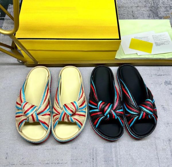 

peel slippers luxury designer women flat soled shoes with tie and tie sandals woven lafite grass mules slippers fashion outdoors leisure bea, Black