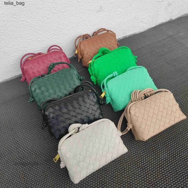

loop classic ladies square bottegaas designer venetaas 2023 girl bags bag cassettes small crossbody handbags woven women's fashion hand