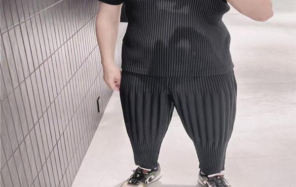 

men039s pants miyake homme plisse issey pleated fabric fashion casual men39s and women39s knickerbockers pencil9557163, Black