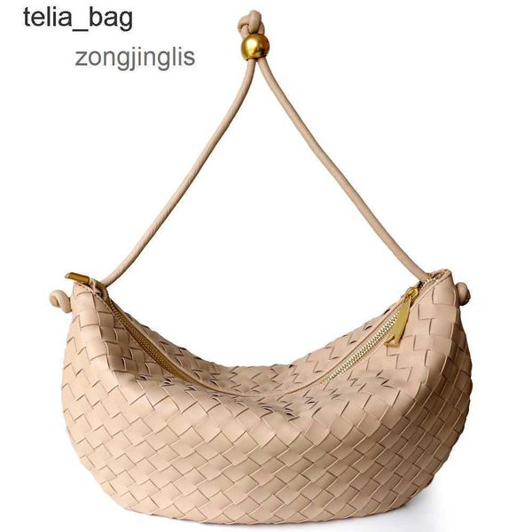 

botteges shoulder bags bag lady designer 2023 claassic fashion soft leather woven one venetaes turn dumpling cowhide wrist small golden ball