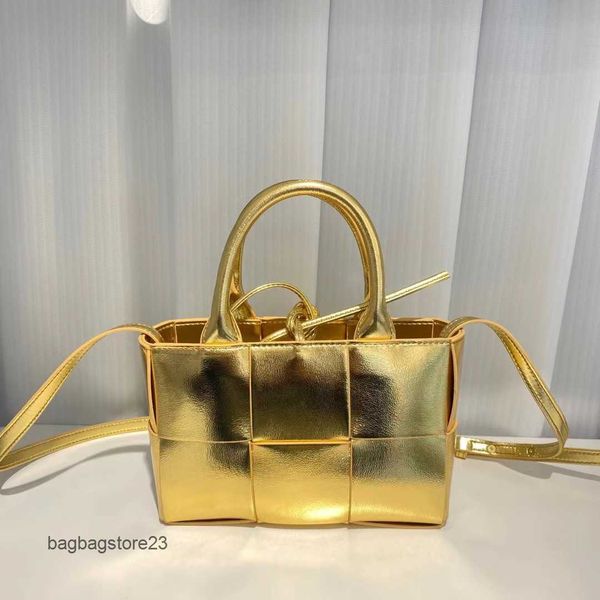 

leather woven ladies bags venetaa 2023 handheld arco tote handbags bottegaa fashionable one shoulder underarm bag crossbody cowhide for wome