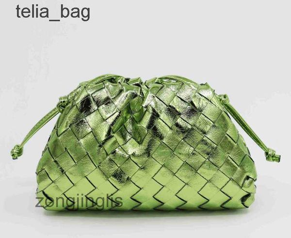 

held skin pouch korean venetaas 2023 bottegaas bags woven designer cloud soft bag dumpling fashion versatile one shoulder oblique str i5gh