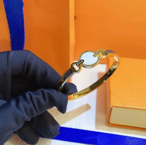 

love bracelet friendship bangle charm bracelet for women men adjustable embroidery tassel vintage couple braided jewelry with box67090804, Black