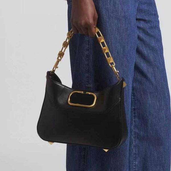 

tote bag designer women shoulder bag metal v logo magnet buckle handbag vintage brass craft effect and riveted chain fittings crossbody clut