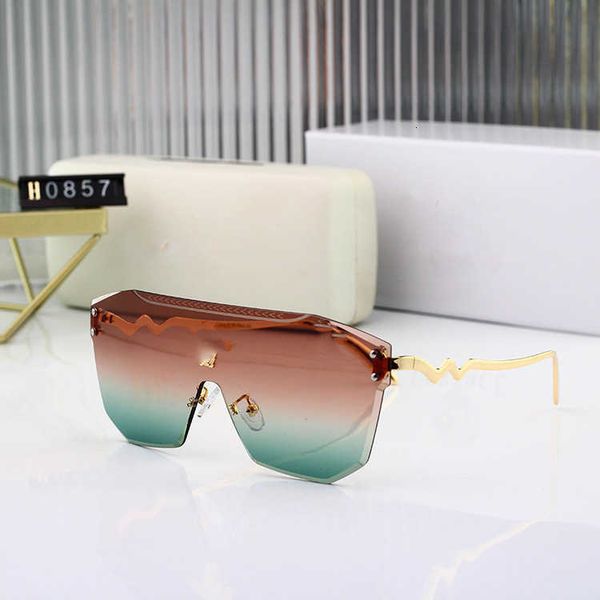 

Fashion Designer Cool sunglasses 2023 Large box conjoined mirror outdoor sunshade female beauty head male glassesQ3DF