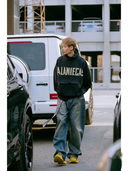 

2023 autumn and winter new european and american style tape logo washed to do old damage hoodie men and women's dark blue hoodie top, Black