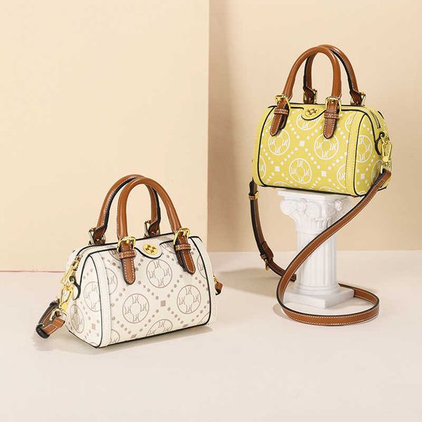 

designer bag 2024 early launch fashion guangzhou boston handbag mini pillow one shoulder oblique straddle women's