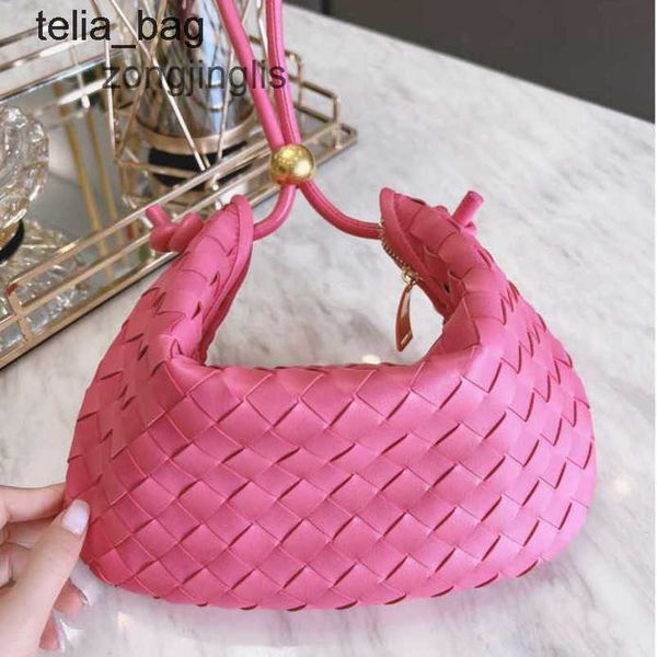 

venetaes lady one turn hand ball bag 2023 golden designer woven bags bottegaas small shoulder fashion ox dumplings cloud female 2fvi