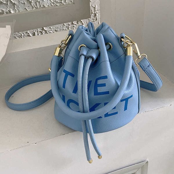 

luxury band designer bucket handbag and purse shoulder crossbody bag women 2023 new soft leather fashion messenger 0816